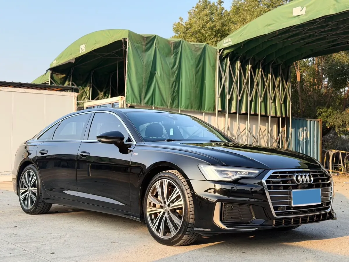 2021 Audi A6L 3.0T 340HP V6 7DCT,autocango,china used car exporter,china ev exporter,chinese used car exporter,chinese used ev exporter