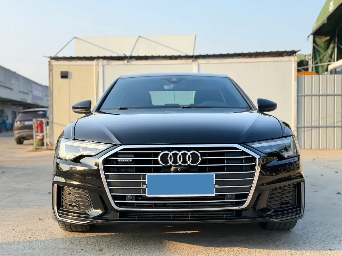 2021 Audi A6L 3.0T 340HP V6 7DCT,autocango,china used car exporter,china ev exporter,chinese used car exporter,chinese used ev exporter