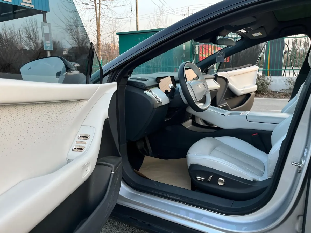 2024 Xpeng P7+ BEV 76.3KWH,autocango,china used car exporter,china ev exporter,chinese used car exporter,chinese used ev exporter