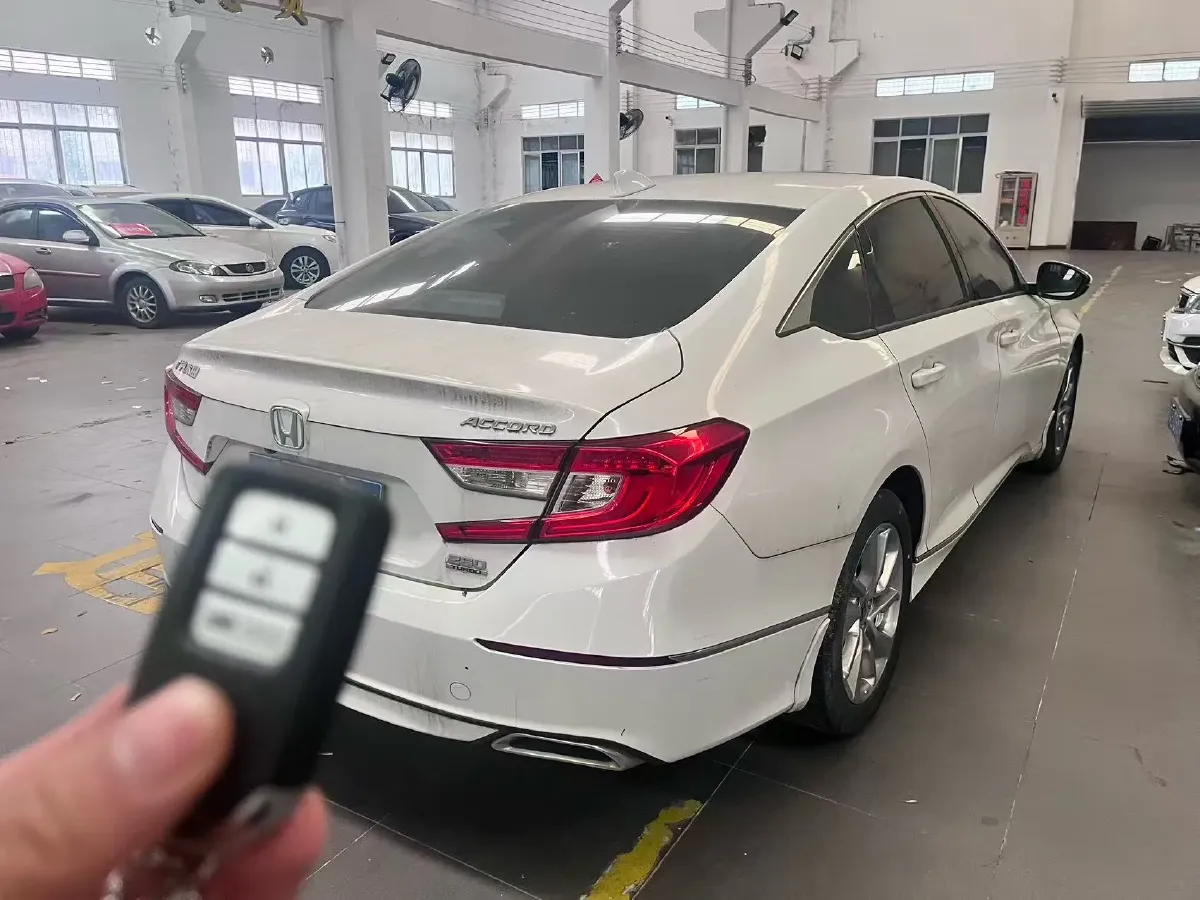 2018 Honda Accord 1.5T 194HP L4 CVT,autocango,china used car exporter,china ev exporter,chinese used car exporter,chinese used ev exporter