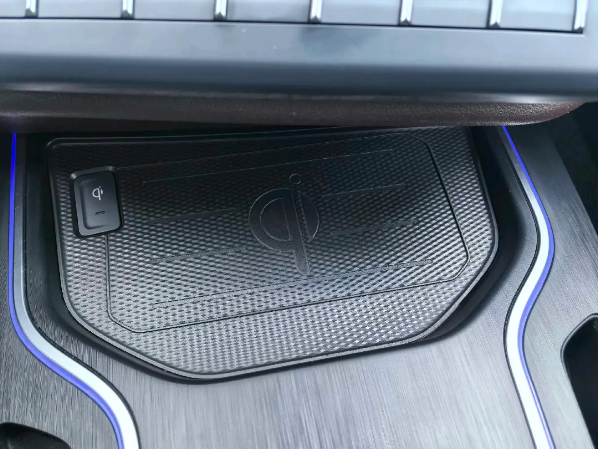 2020 WEY VV7 2.0T 227HP L4 7DCT,autocango,china used car exporter,china ev exporter,chinese used car exporter,chinese used ev exporter