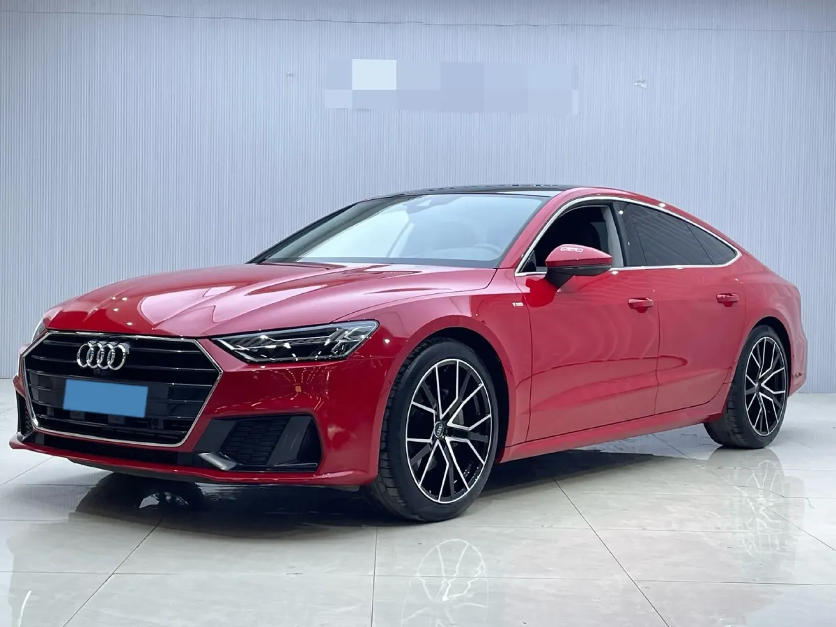 2022 Audi A7 2.0T 245HP L4 7DCT,autocango,china used car exporter,china ev exporter,chinese used car exporter,chinese used ev exporter