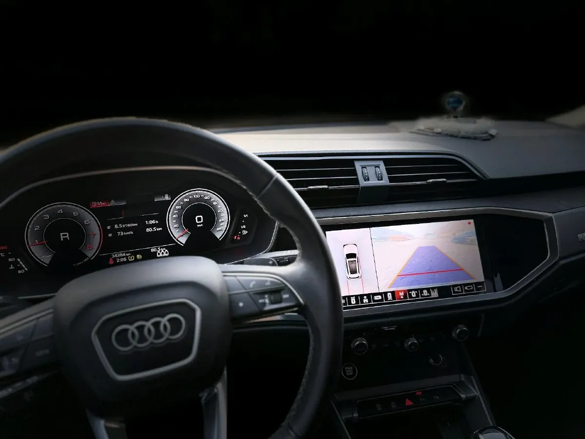 2023 Audi Q3 1.4T 150HP L4 7DCT,autocango,china used car exporter,china ev exporter,chinese used car exporter,chinese used ev exporter