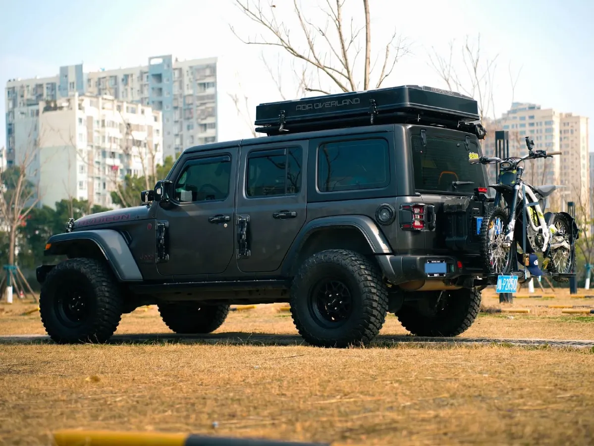 2021 Jeep Wrangler 2.0T 266HP L4 8AT,autocango,china used car exporter,china ev exporter,chinese used car exporter,chinese used ev exporter