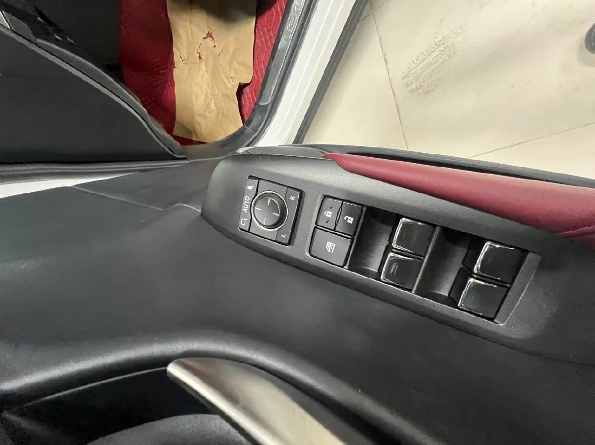 2020 Lexus NX 2.0L 150HP L4 CVT,autocango,china used car exporter,china ev exporter,chinese used car exporter,chinese used ev exporter