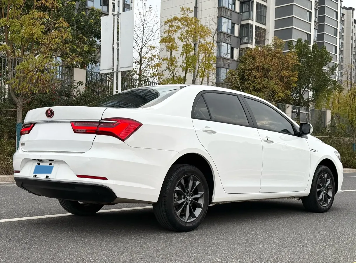 2019 BYD Qin 1.5L 109HP L4 5MT,autocango,china used car exporter,china ev exporter,chinese used car exporter,chinese used ev exporter