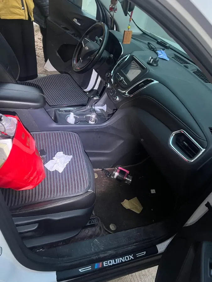 2019 Chevrolet Equinox 1.5T 169HP L4 6AT,autocango,china used car exporter,china ev exporter,chinese used car exporter,chinese used ev exporter