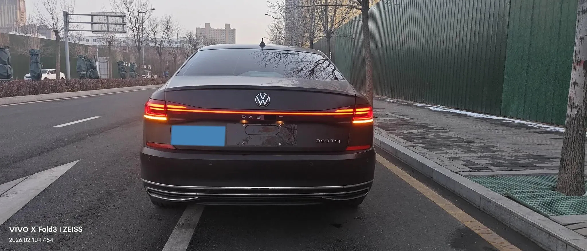 2024 Volkswagen Passat 2.0T 220HP L4 7DCT,autocango,china used car exporter,china ev exporter,chinese used car exporter,chinese used ev exporter