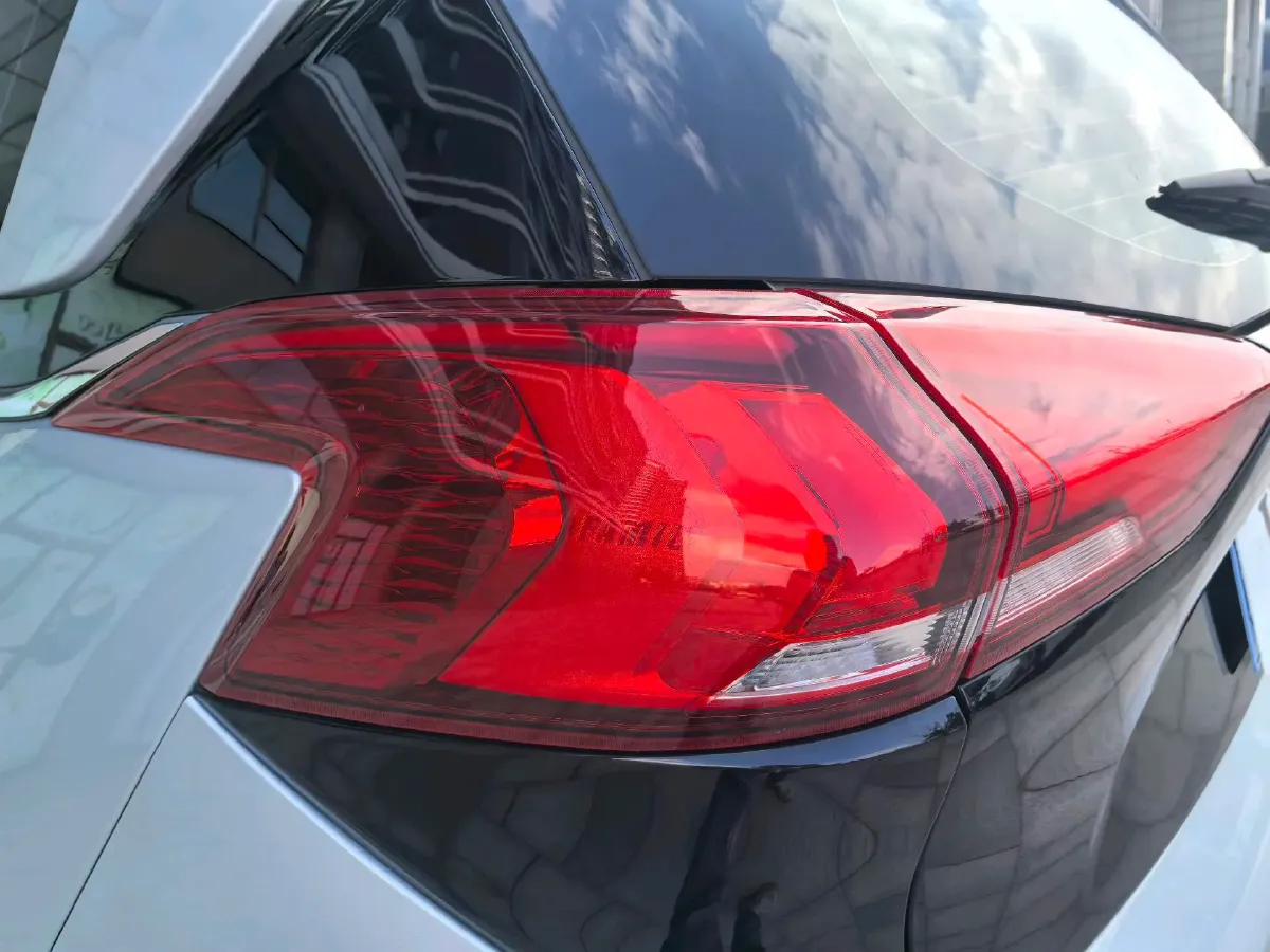 2020 HaiMa 7X 1.6T 195HP L4 6AT,autocango,china used car exporter,china ev exporter,chinese used car exporter,chinese used ev exporter