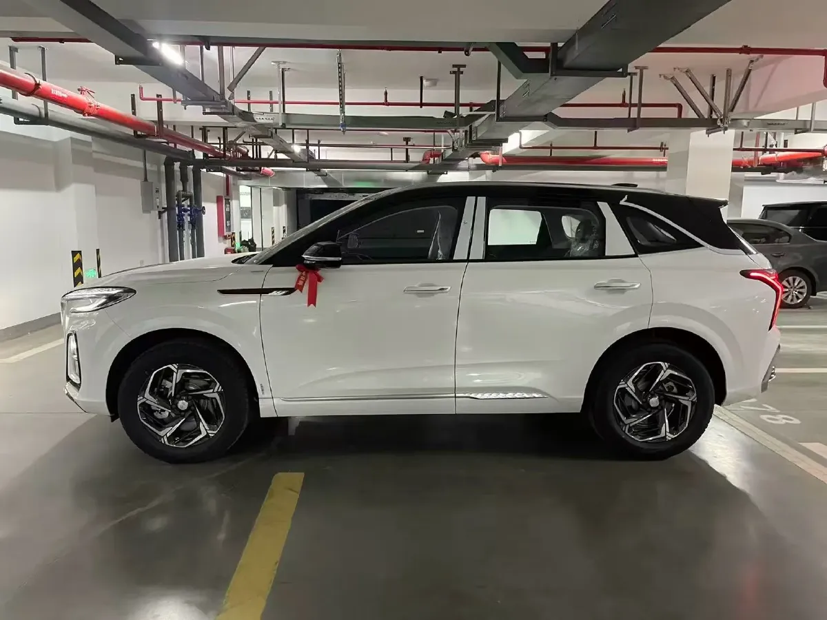 2024 HongQi HS3 1.5T 169HP L4 1DHT PHEV 18.4KWH,autocango,china used car exporter,china ev exporter,chinese used car exporter,chinese used ev exporter