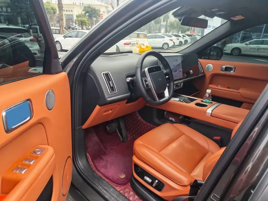 2024 Li L8 Range Extended 154HP REEV 42.8KWH,autocango,china used car exporter,china ev exporter,chinese used car exporter,chinese used ev exporter