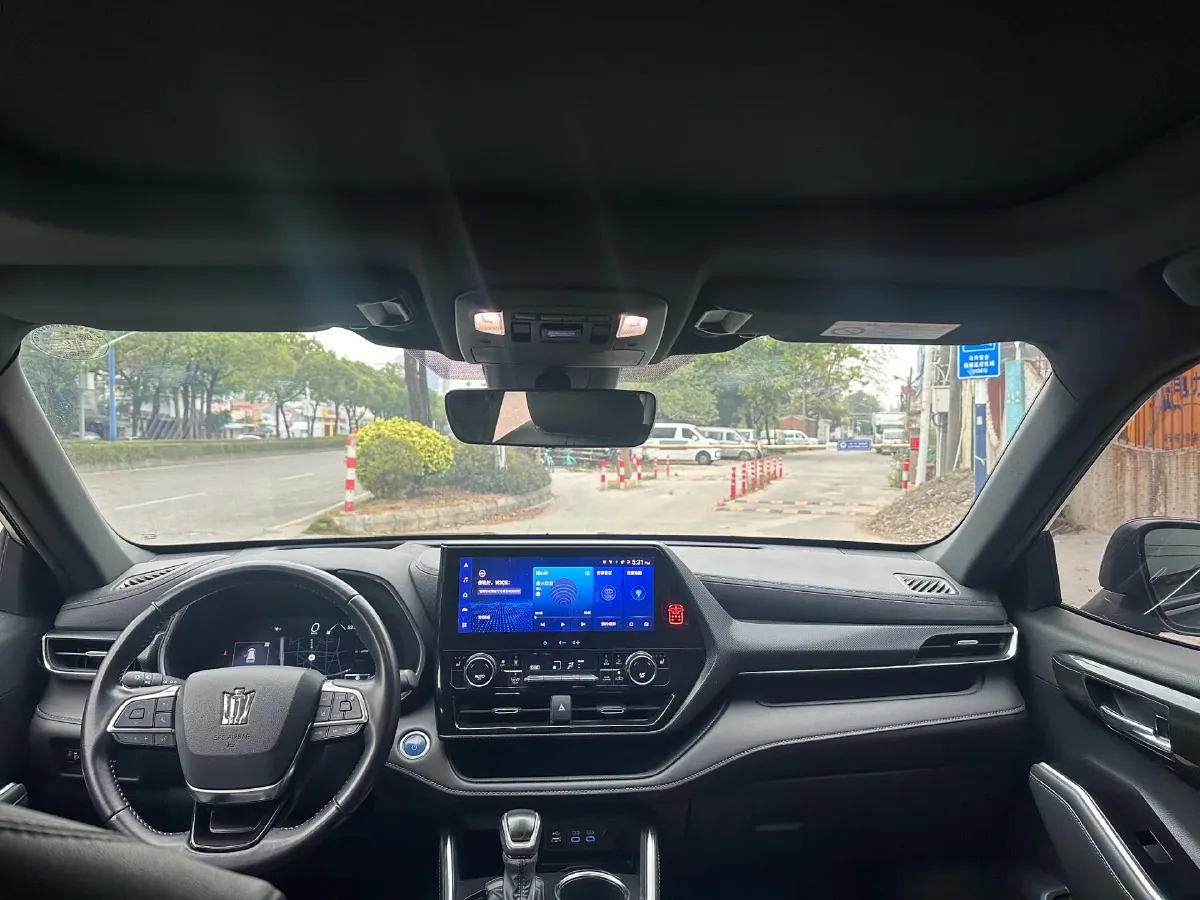 2022 Toyota Crown Kluger 2.5L 192HP L4 E-CVT Hybrid,autocango,china used car exporter,china ev exporter,chinese used car exporter,chinese used ev exporter