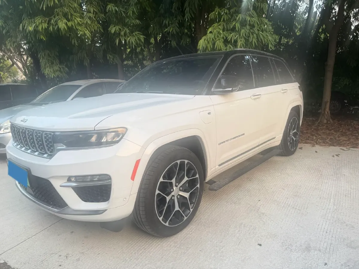 2023 Jeep Grand Cherokee 4XE 2.0T 272HP L4 8AT PHEV 17.107KWH,autocango,china used car exporter,china ev exporter,chinese used car exporter,chinese used ev exporter
