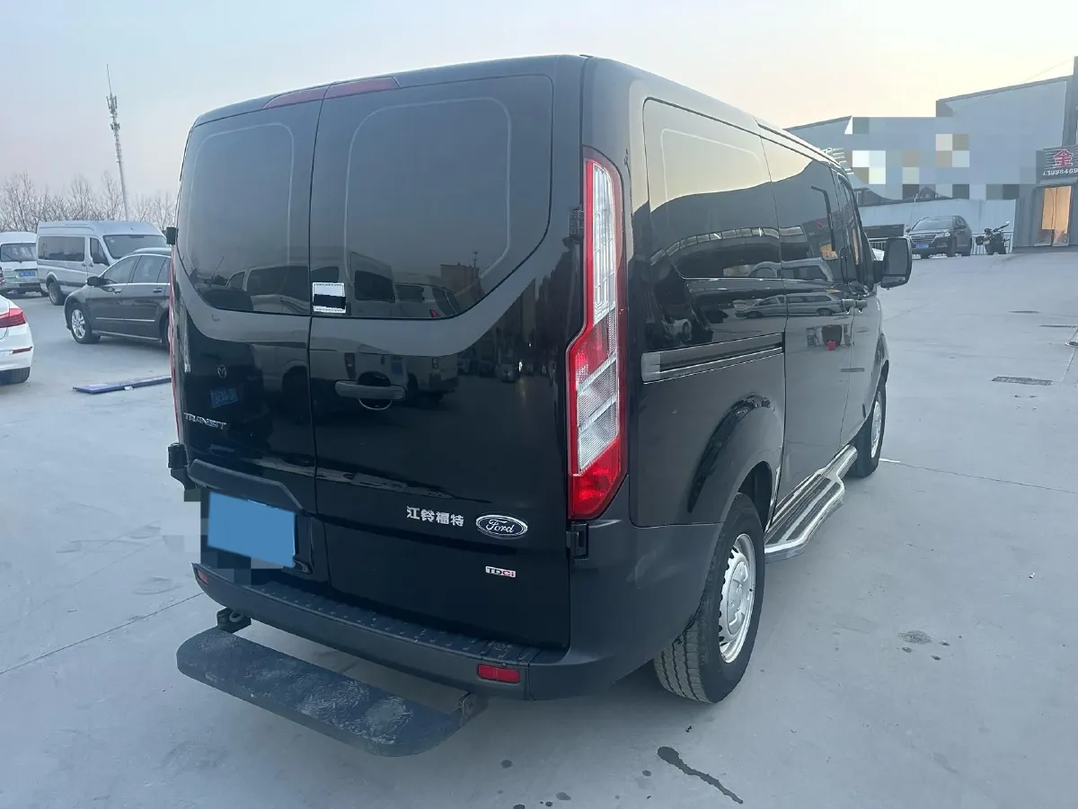 2023 MAXUS XinTu V80 2.0T 139HP L4 6AMT,autocango,china used car exporter,china ev exporter,chinese used car exporter,chinese used ev exporter
