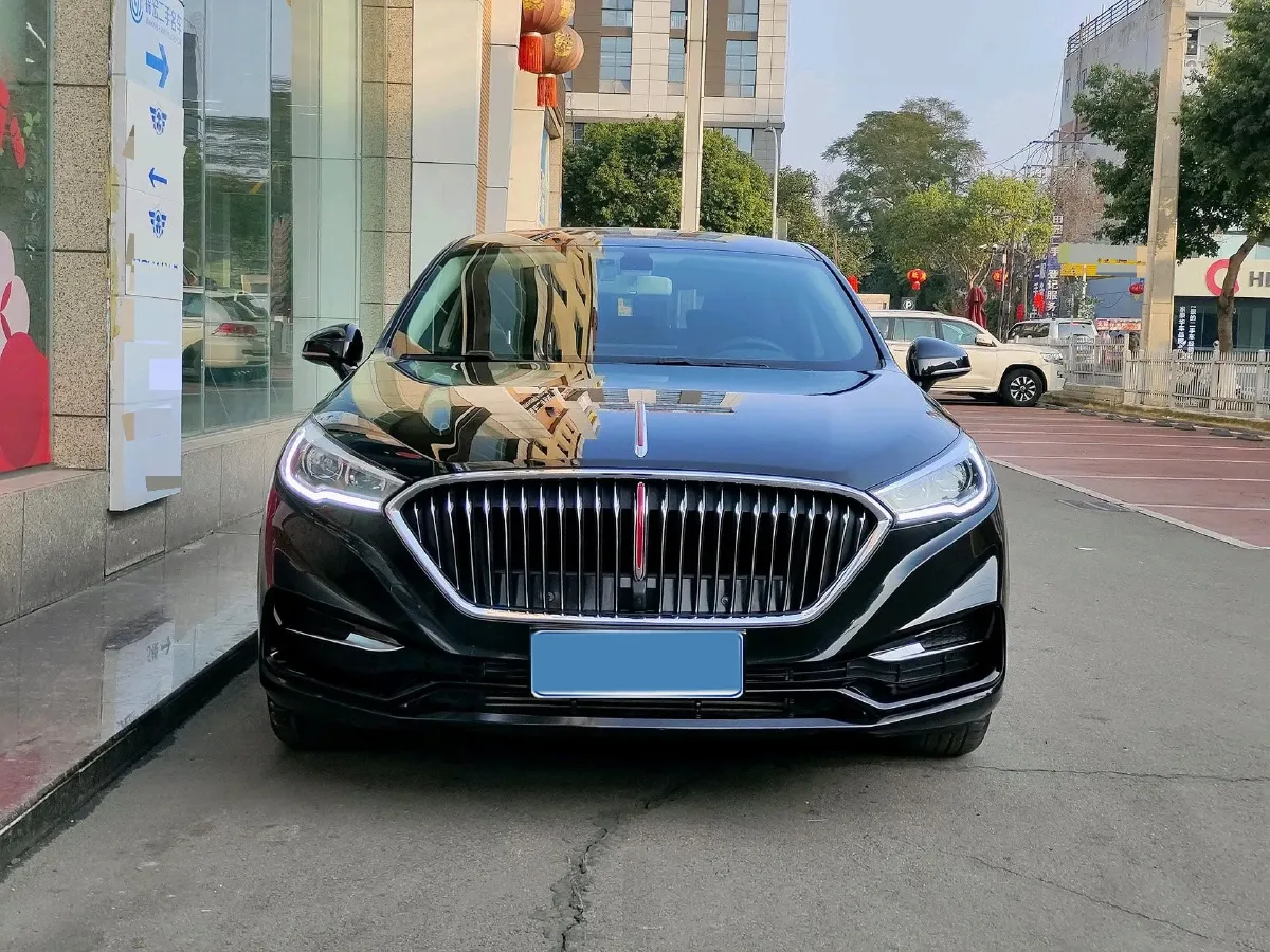 2020 HongQi H5 1.5T 169HP L4 7DCT,autocango,china used car exporter,china ev exporter,chinese used car exporter,chinese used ev exporter