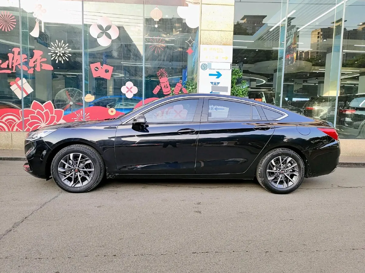 2020 HongQi H5 1.5T 169HP L4 7DCT,autocango,china used car exporter,china ev exporter,chinese used car exporter,chinese used ev exporter