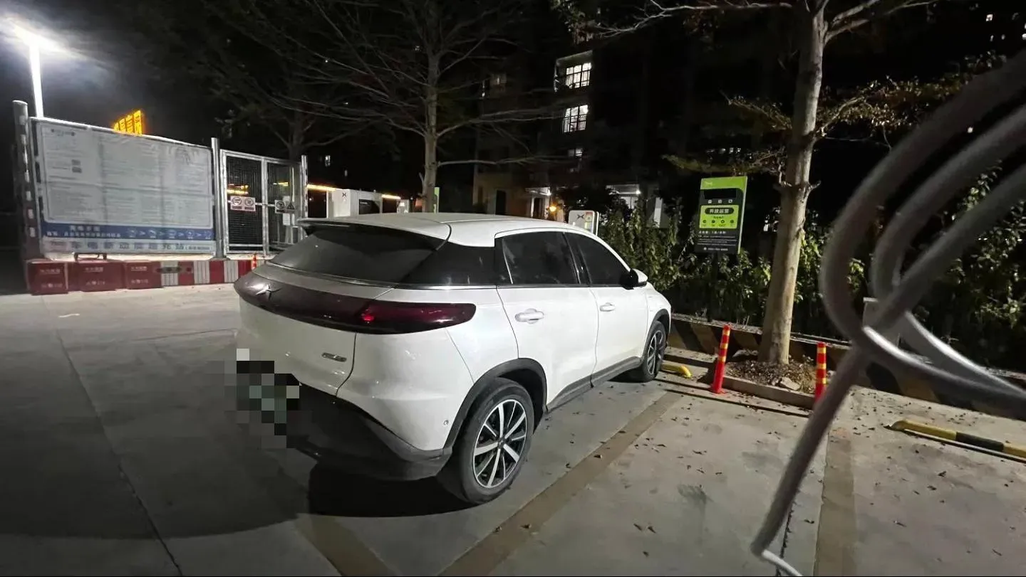 2018 SionGold GM3 BEV 55KWH,autocango,china used car exporter,china ev exporter,chinese used car exporter,chinese used ev exporter