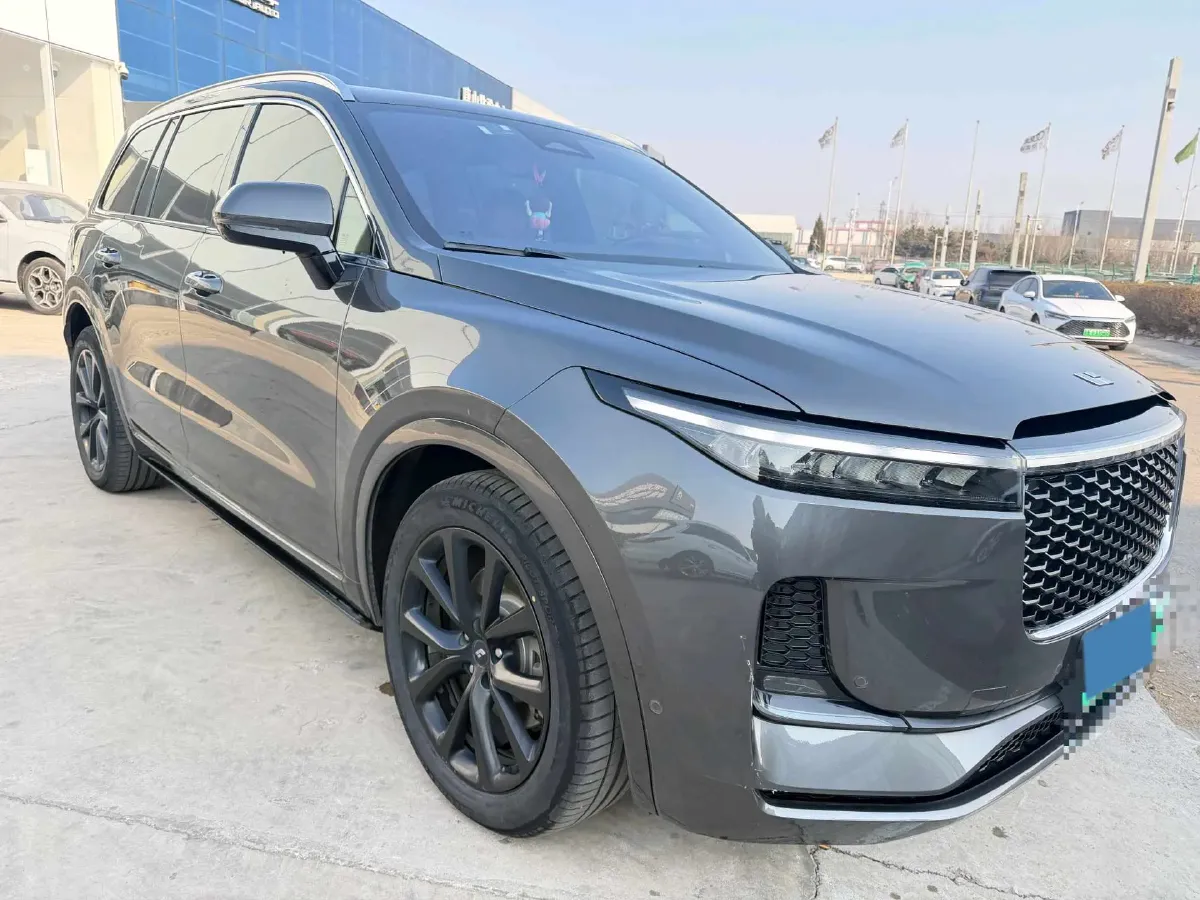 2021 Li ONE Range Extended 131HP REEV 40.5KWH,autocango,china used car exporter,china ev exporter,chinese used car exporter,chinese used ev exporter