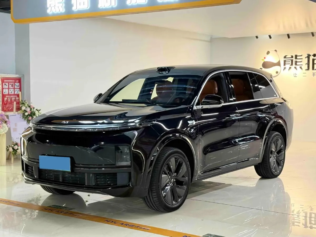 2024 Toyota Granvia 2.5L 189HP L4 E-CVT Hybrid,autocango,china used car exporter,china ev exporter,chinese used car exporter,chinese used ev exporter