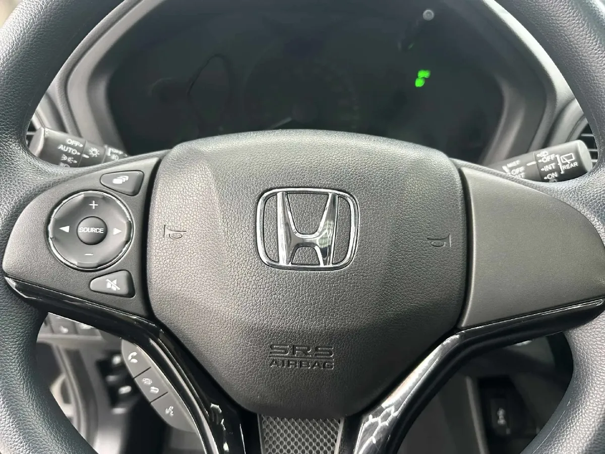 2022 Honda Vezel 1.5L 131HP L4 CVT,autocango,china used car exporter,china ev exporter,chinese used car exporter,chinese used ev exporter