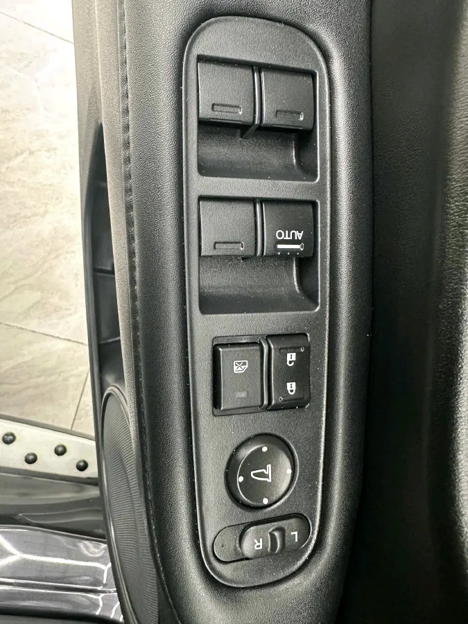 2022 Honda Vezel 1.5L 131HP L4 CVT,autocango,china used car exporter,china ev exporter,chinese used car exporter,chinese used ev exporter