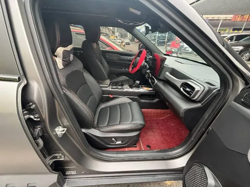 2025 Geely Cowboy 1.5T 181HP L4 7DCT,autocango,china used car exporter,china ev exporter,chinese used car exporter,chinese used ev exporter