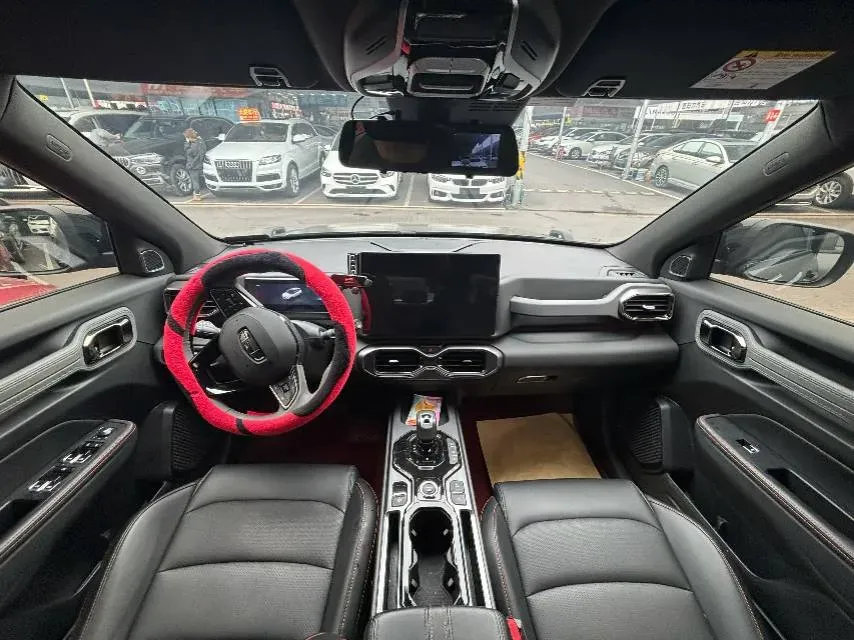 2025 Geely Cowboy 1.5T 181HP L4 7DCT,autocango,china used car exporter,china ev exporter,chinese used car exporter,chinese used ev exporter