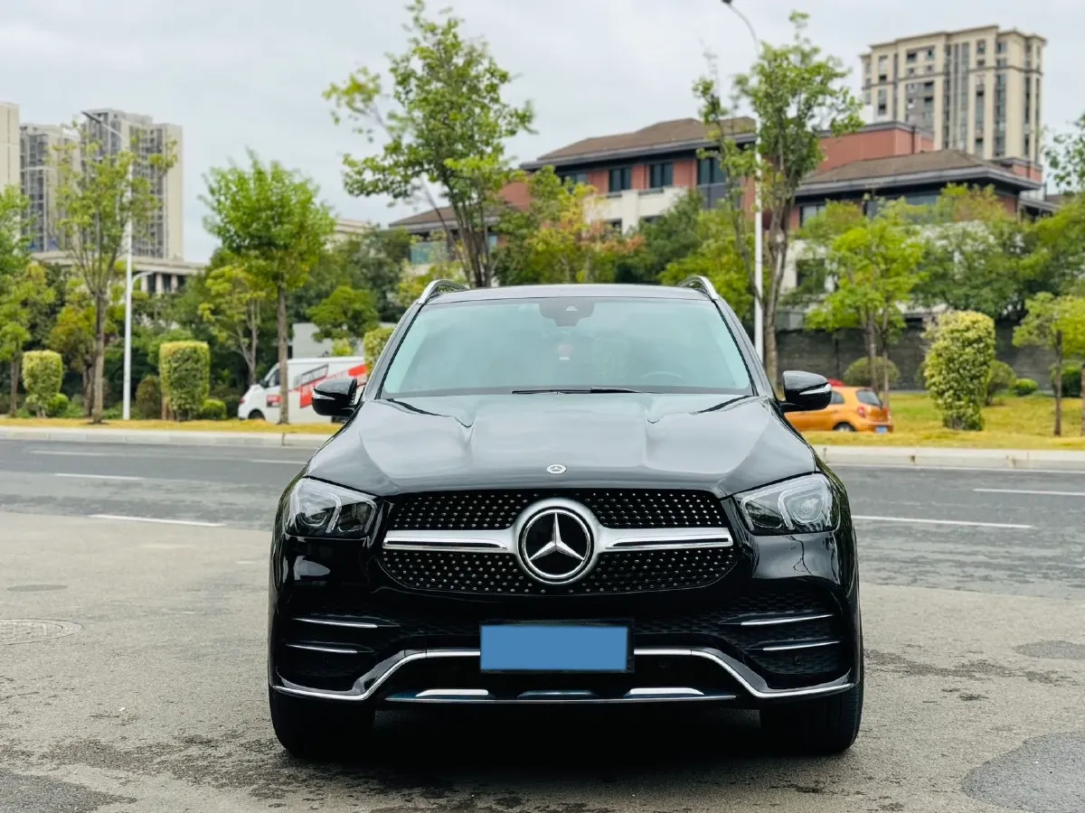 2022 Mercedes-Benz GLE Class 2.5T 367HP L6 9AT,autocango,china used car exporter,china ev exporter,chinese used car exporter,chinese used ev exporter