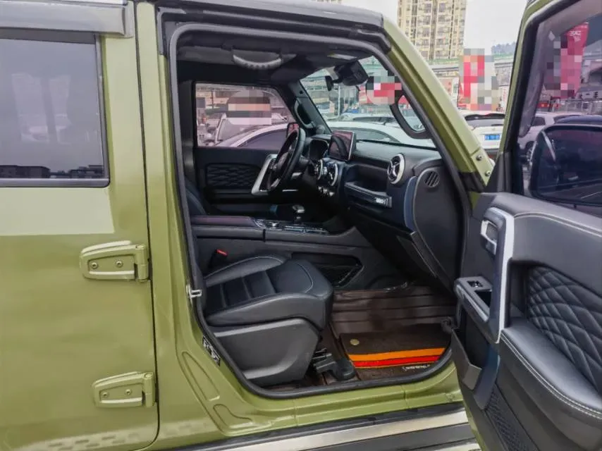 2021 Beijing BJ40 2.0T 163HP L4 8AT,autocango,china used car exporter,china ev exporter,chinese used car exporter,chinese used ev exporter