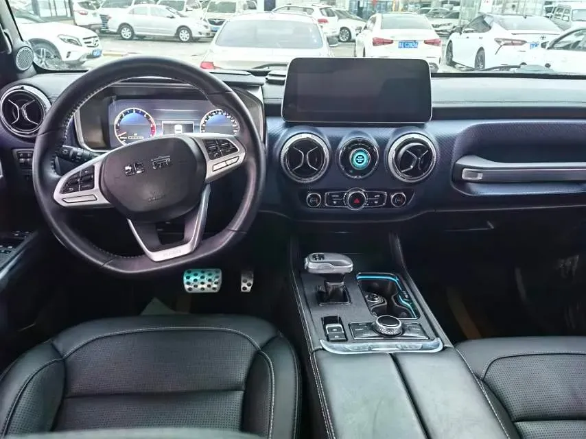 2021 Beijing BJ40 2.0T 163HP L4 8AT,autocango,china used car exporter,china ev exporter,chinese used car exporter,chinese used ev exporter