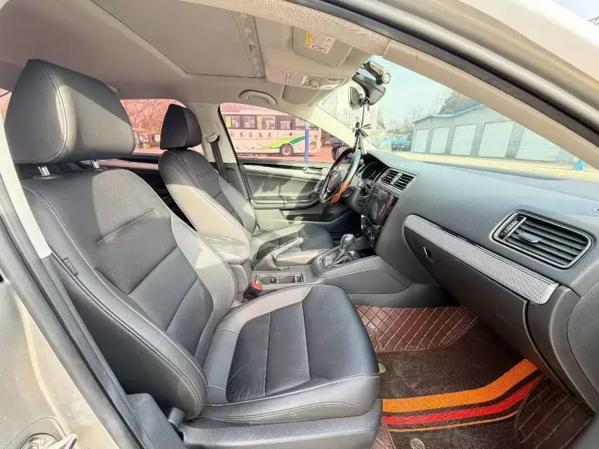 2018 Volkswagen Bora 1.4T 131HP L4 7DCT,autocango,china used car exporter,china ev exporter,chinese used car exporter,chinese used ev exporter