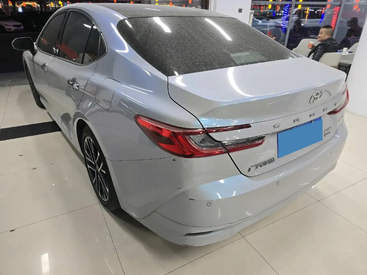 2024 Toyota Camry 2.0L 152HP L4 E-CVT Hybrid,autocango,china used car exporter,china ev exporter,chinese used car exporter,chinese used ev exporter