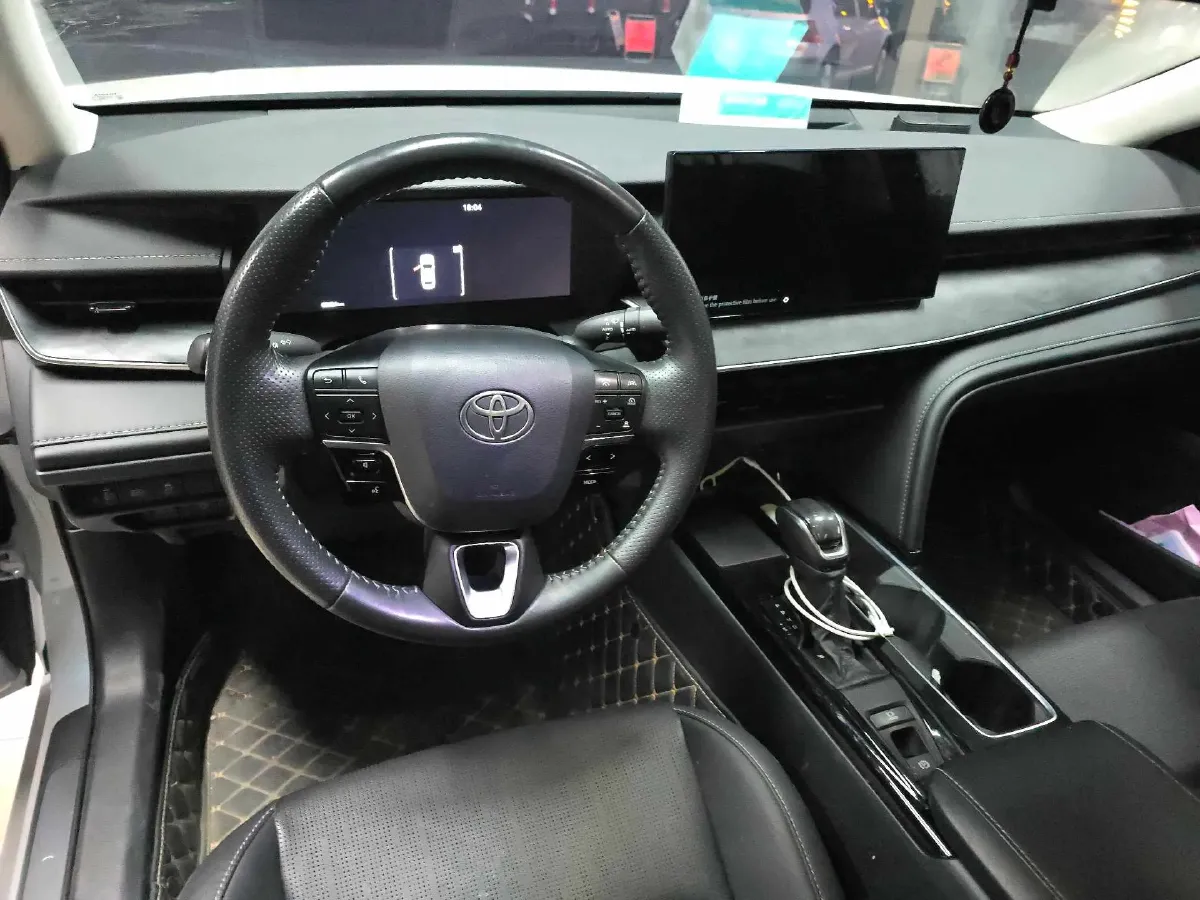 2024 Toyota Camry 2.0L 152HP L4 E-CVT Hybrid,autocango,china used car exporter,china ev exporter,chinese used car exporter,chinese used ev exporter