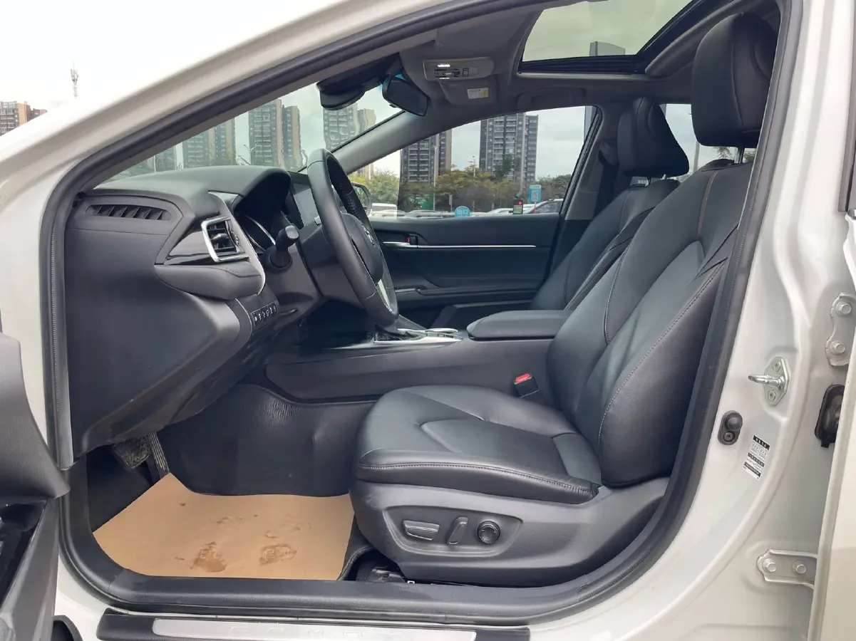 2021 Toyota Camry 2.0L 178HP L4 CVT,autocango,china used car exporter,china ev exporter,chinese used car exporter,chinese used ev exporter