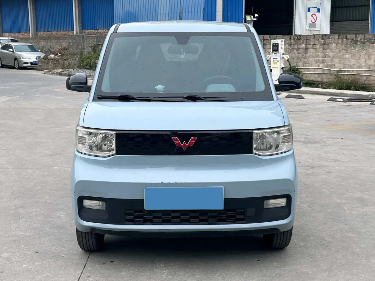 2020 WuLing HongGuang MINI EV BEV 13.8KWH,autocango,china used car exporter,china ev exporter,chinese used car exporter,chinese used ev exporter