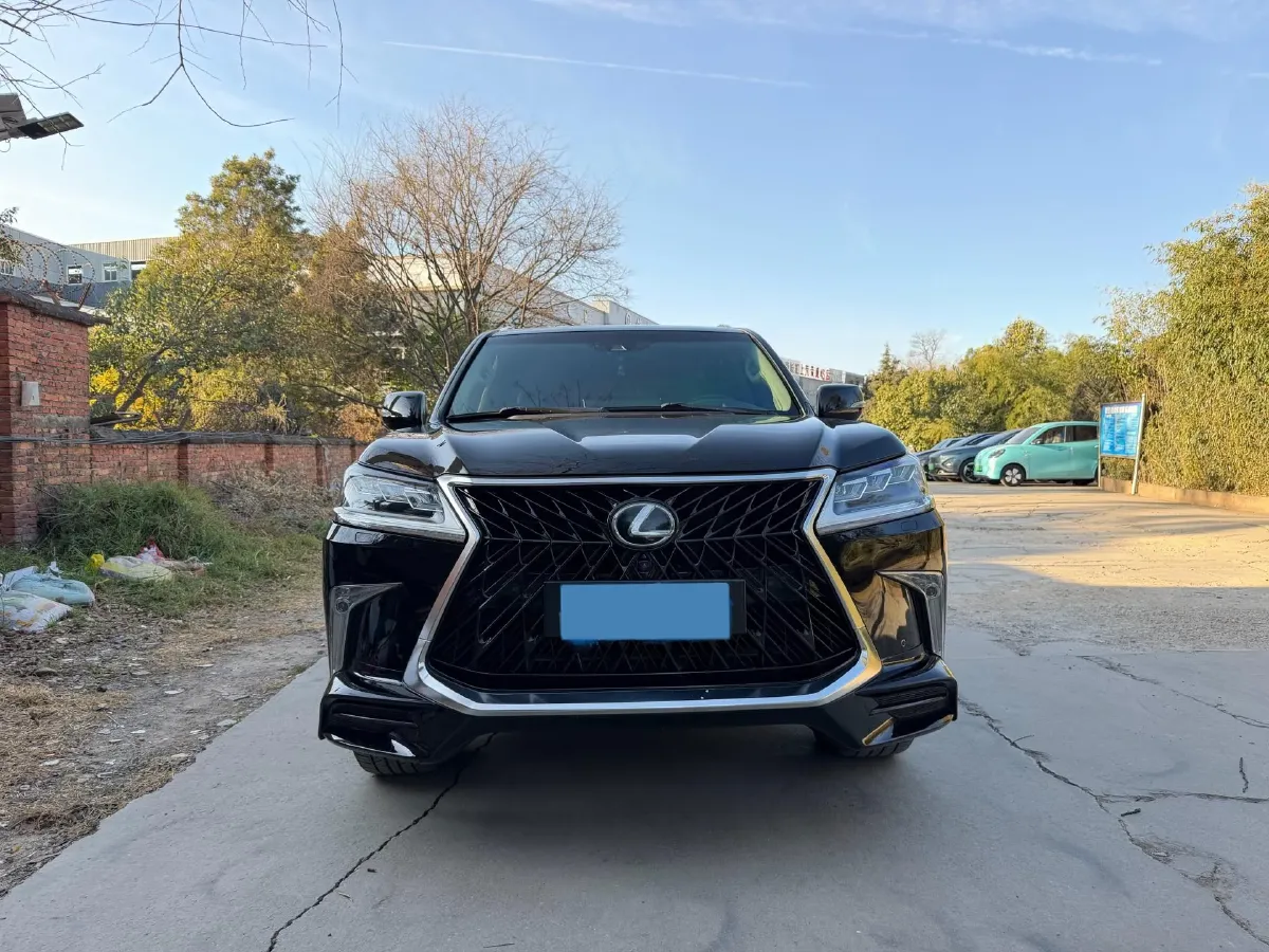 2019 Lexus LX 5.7L 367HP V8 8AT,autocango,china used car exporter,china ev exporter,chinese used car exporter,chinese used ev exporter