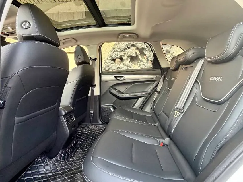 2021 Haval Jolion 1.5T 150HP L4 7DCT,autocango,china used car exporter,china ev exporter,chinese used car exporter,chinese used ev exporter