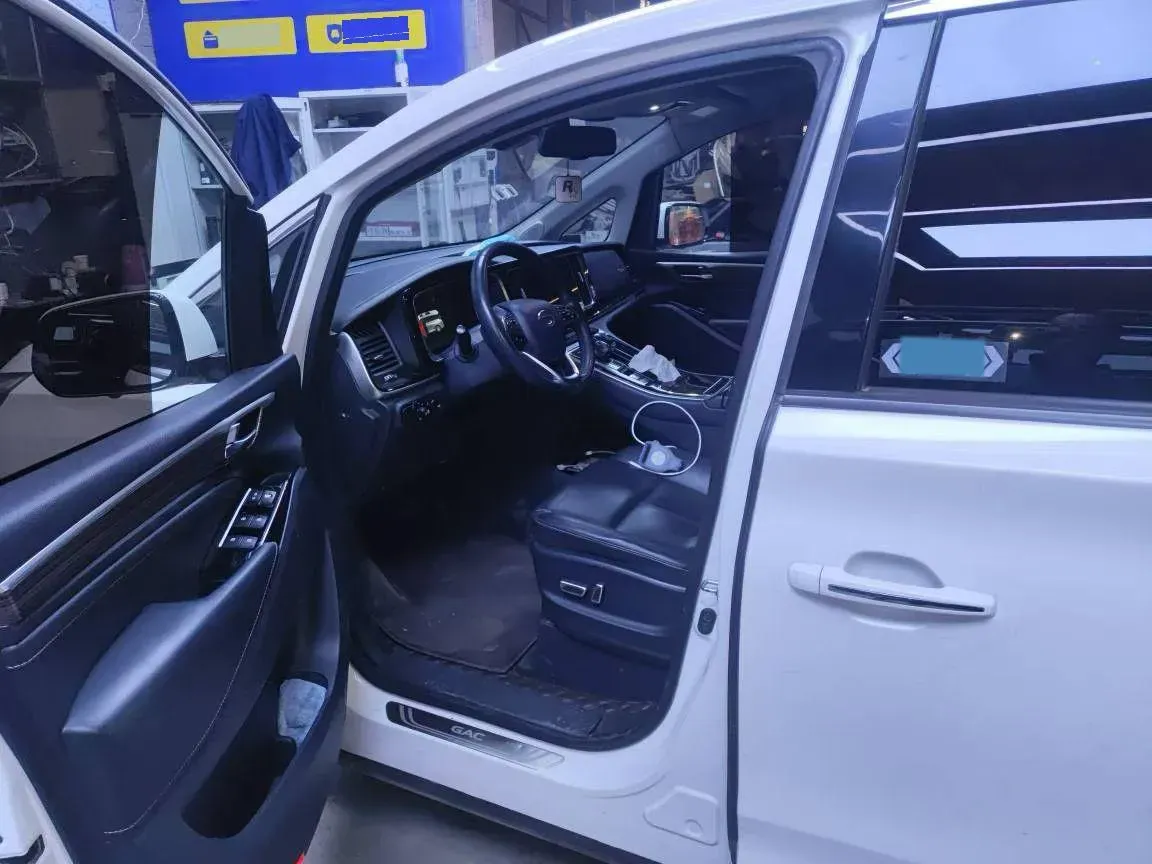 2021 GAC Trumpchi M8 2.0T 252HP L4 8AT,autocango,china used car exporter,china ev exporter,chinese used car exporter,chinese used ev exporter