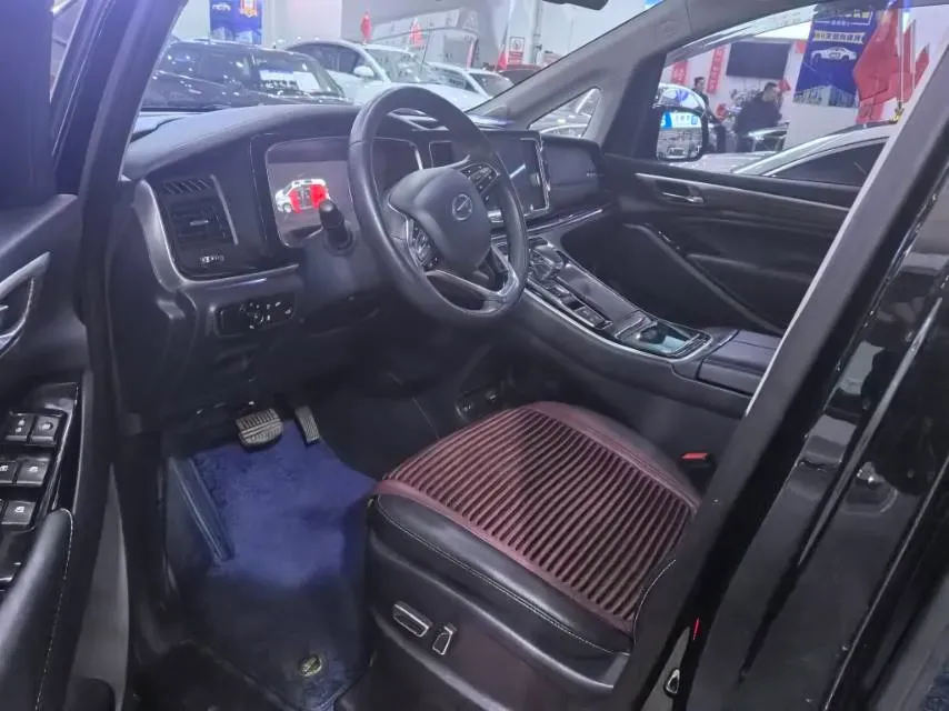 2021 GAC Trumpchi M8 2.0T 252HP L4 8AT,autocango,china used car exporter,china ev exporter,chinese used car exporter,chinese used ev exporter