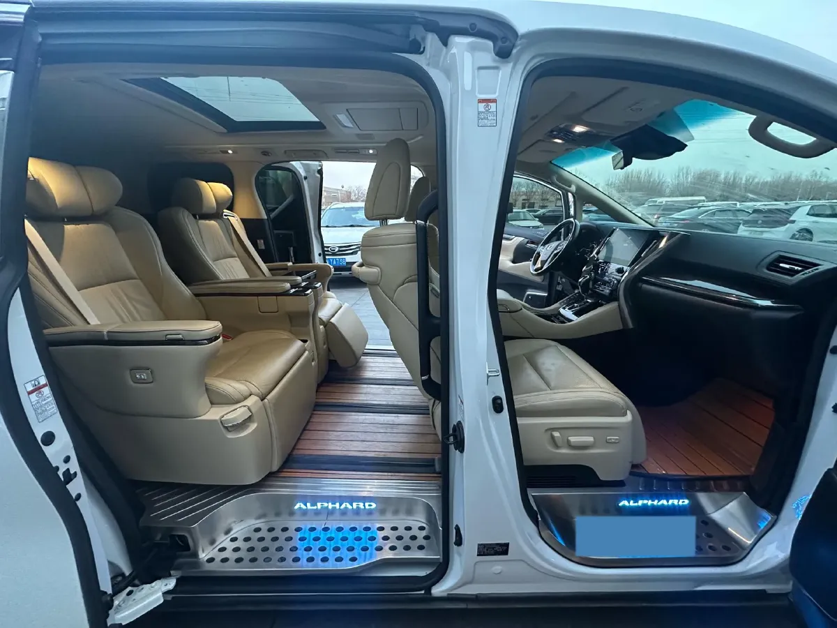 2021 Toyota Alphard 2.5L 117HP L4 E-CVT Hybrid,autocango,china used car exporter,china ev exporter,chinese used car exporter,chinese used ev exporter