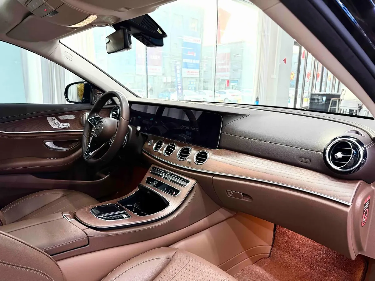 2023 Mercedes-Benz E Class 2.0T 258HP L4 9AT,autocango,china used car exporter,china ev exporter,chinese used car exporter,chinese used ev exporter