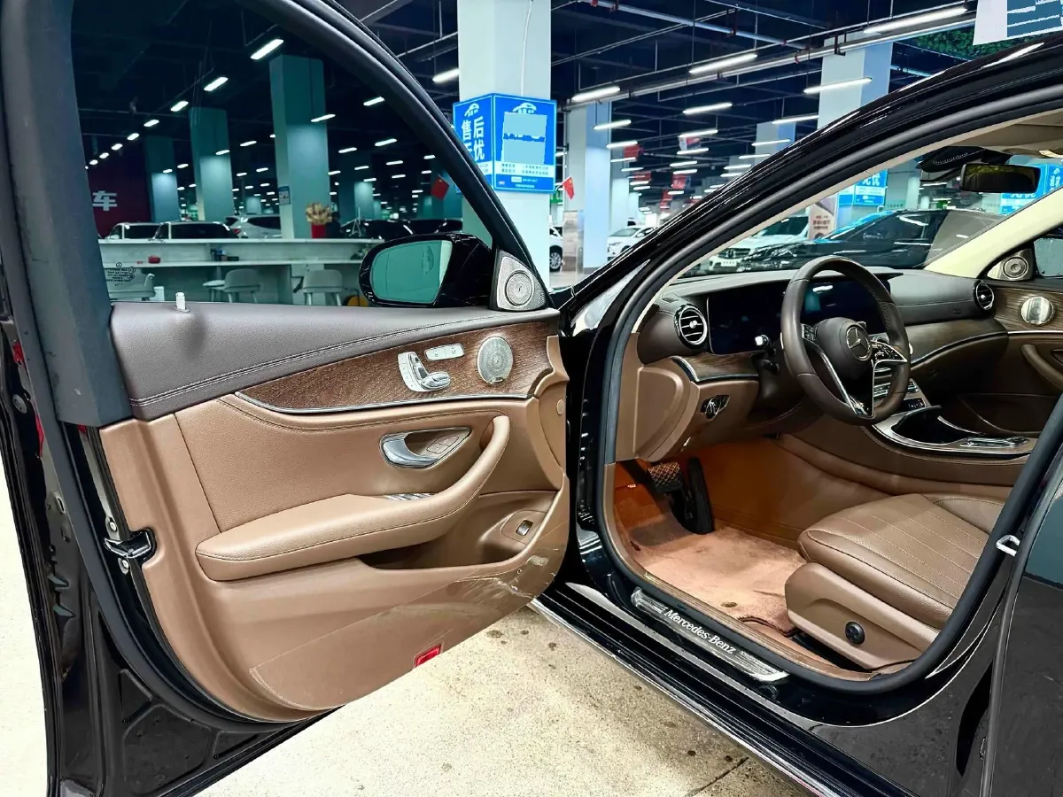 2023 Mercedes-Benz E Class 2.0T 258HP L4 9AT,autocango,china used car exporter,china ev exporter,chinese used car exporter,chinese used ev exporter