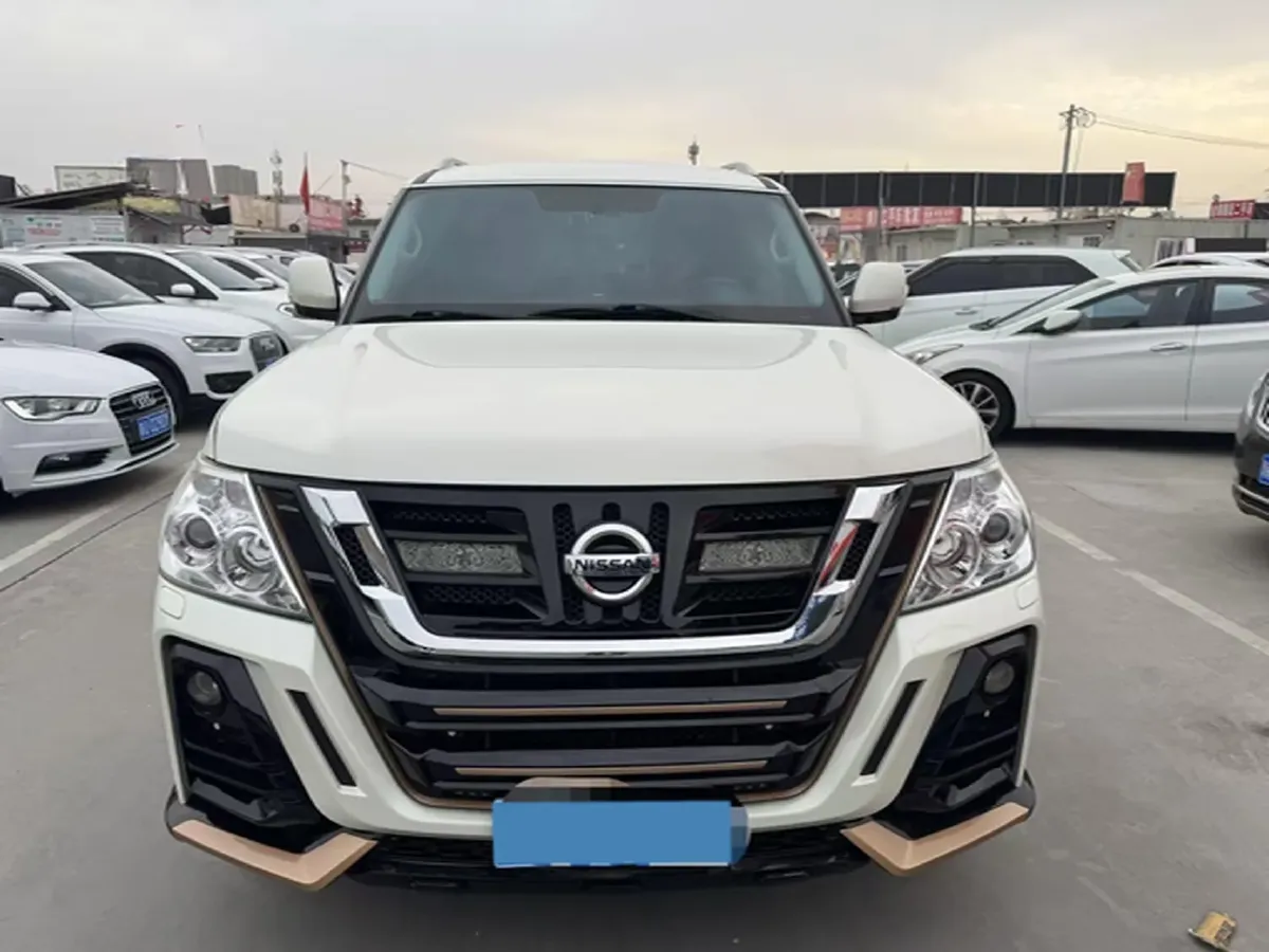 2018 Nissan Patrol 4.0L 279HP V6 7AT,autocango,china used car exporter,china ev exporter,chinese used car exporter,chinese used ev exporter