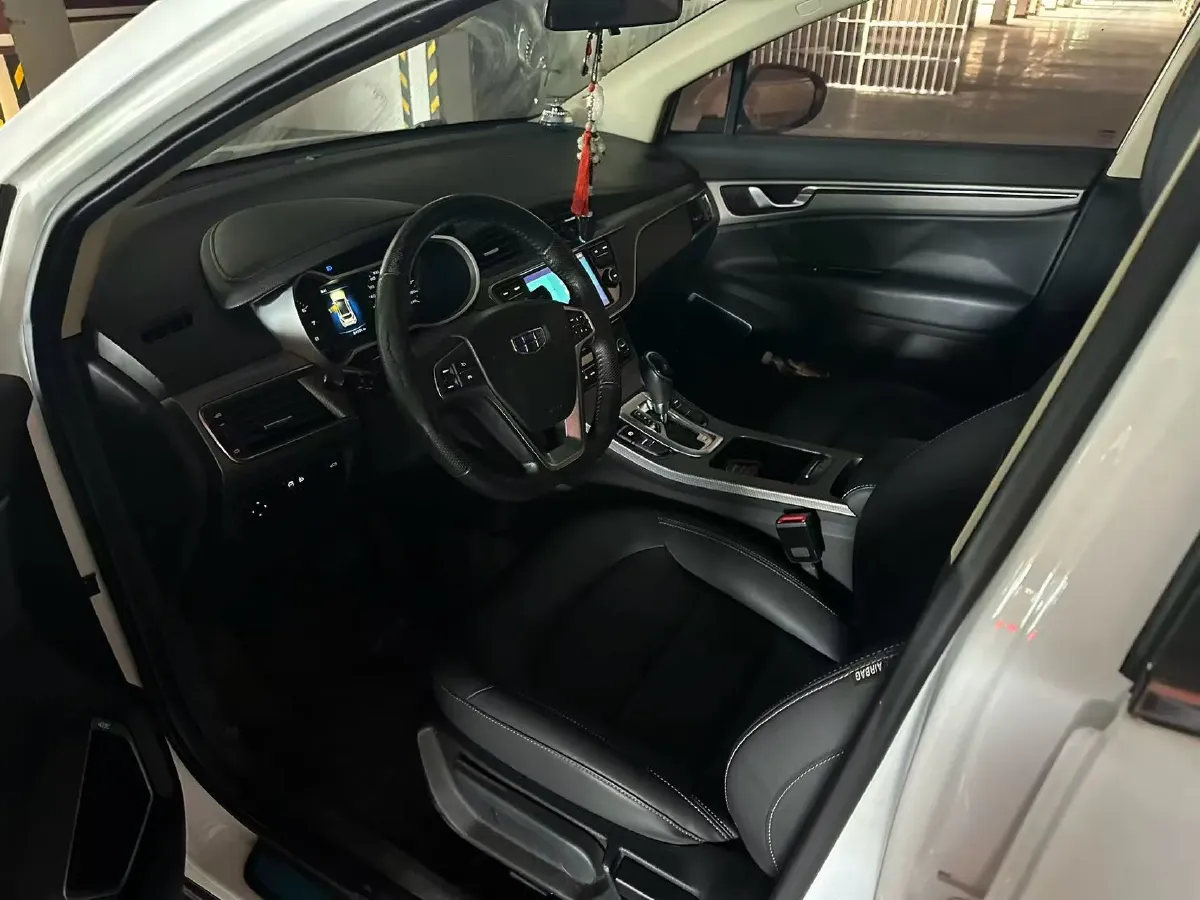 2017 Geely Emgrand GS 1.3T 129HP L4 6DCT,autocango,china used car exporter,china ev exporter,chinese used car exporter,chinese used ev exporter