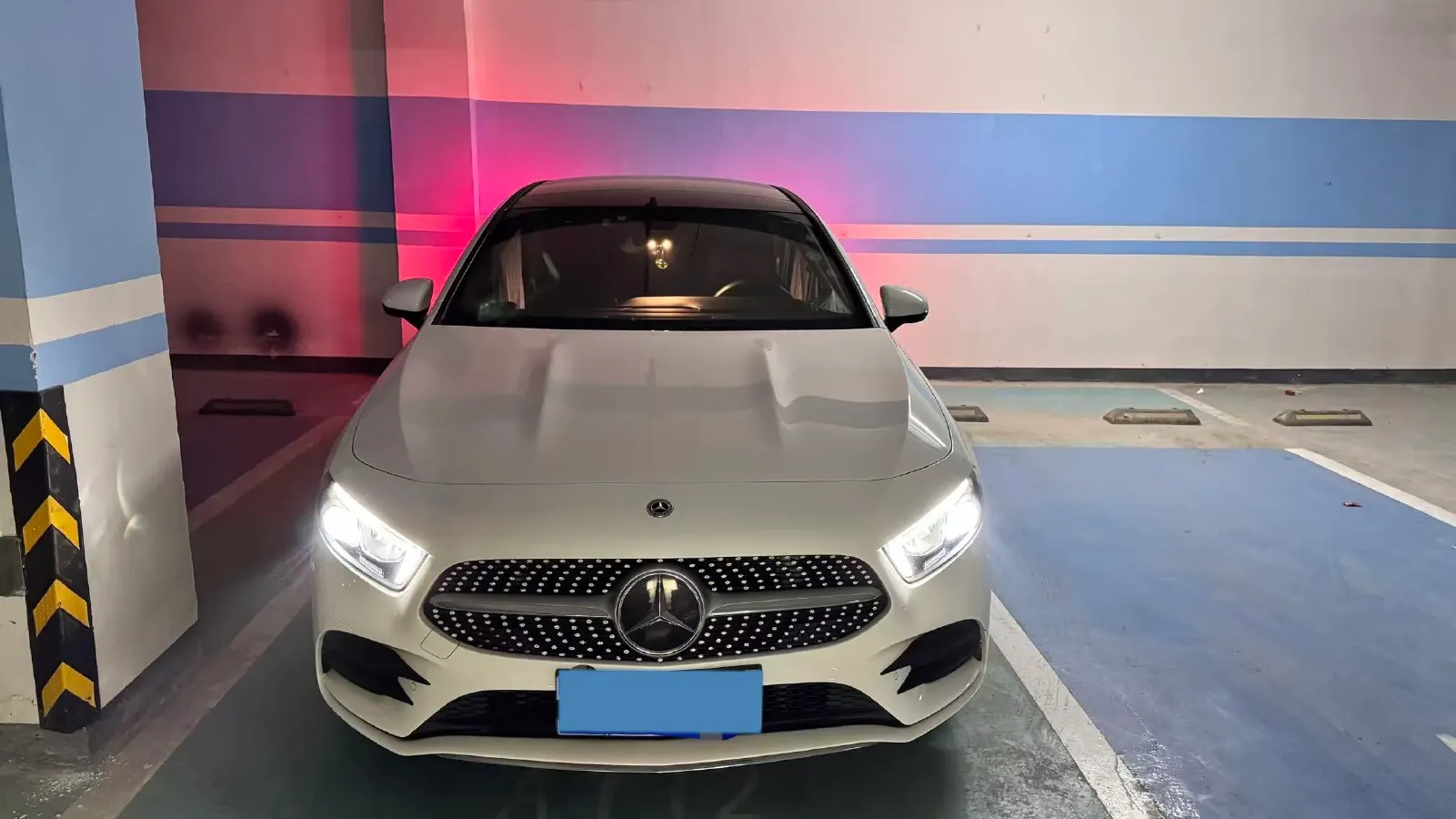2021 Mercedes-Benz A Class 1.3T 163HP L4 7DCT,autocango,china used car exporter,china ev exporter,chinese used car exporter,chinese used ev exporter