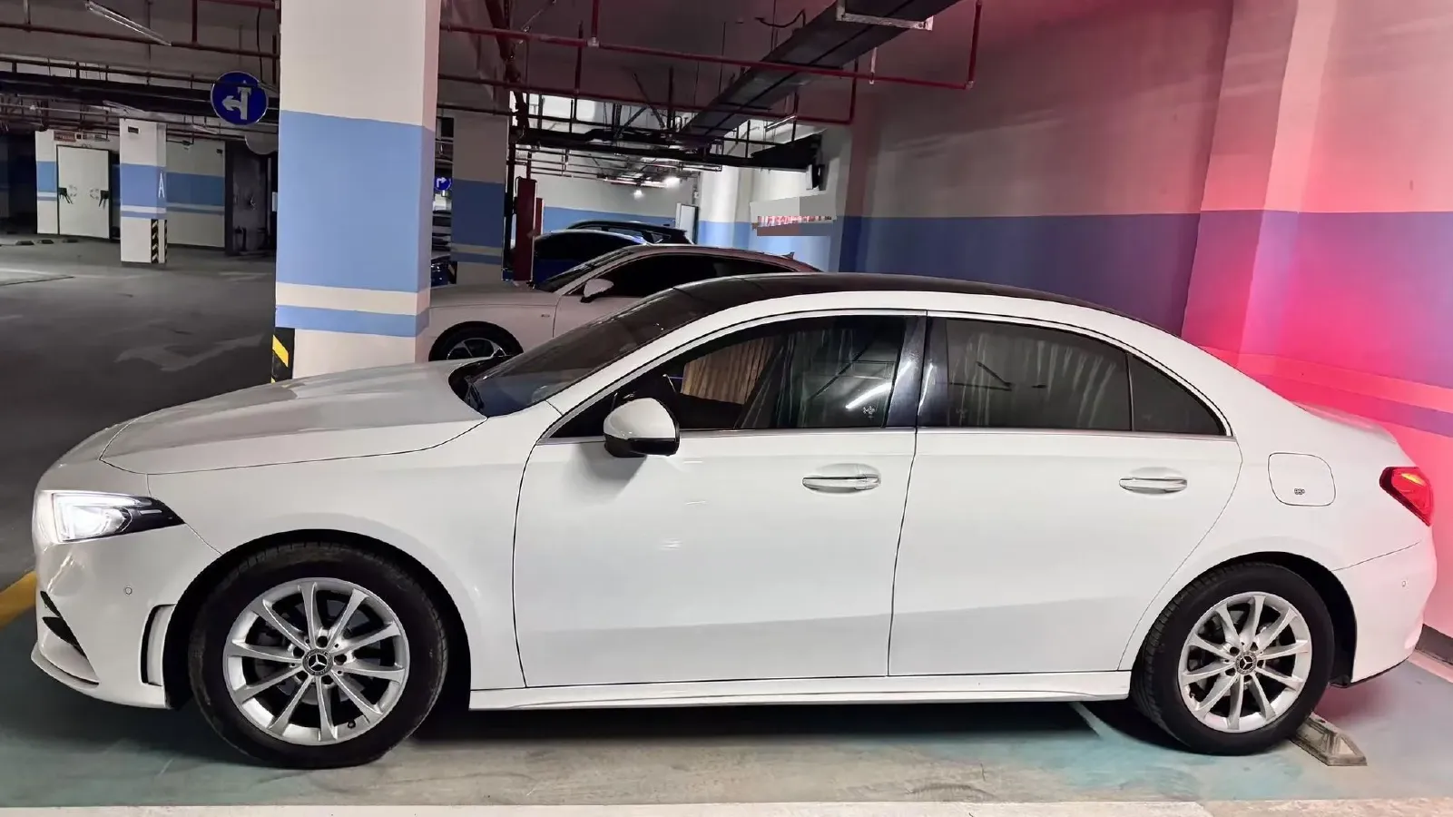 2021 Mercedes-Benz A Class 1.3T 163HP L4 7DCT,autocango,china used car exporter,china ev exporter,chinese used car exporter,chinese used ev exporter