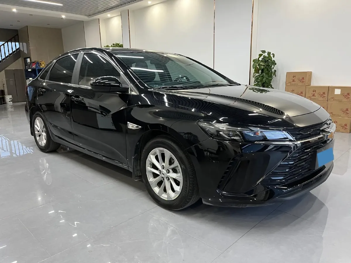 2023 Chevrolet Monza 1.5L 113HP L4 6DCT,autocango,china used car exporter,china ev exporter,chinese used car exporter,chinese used ev exporter