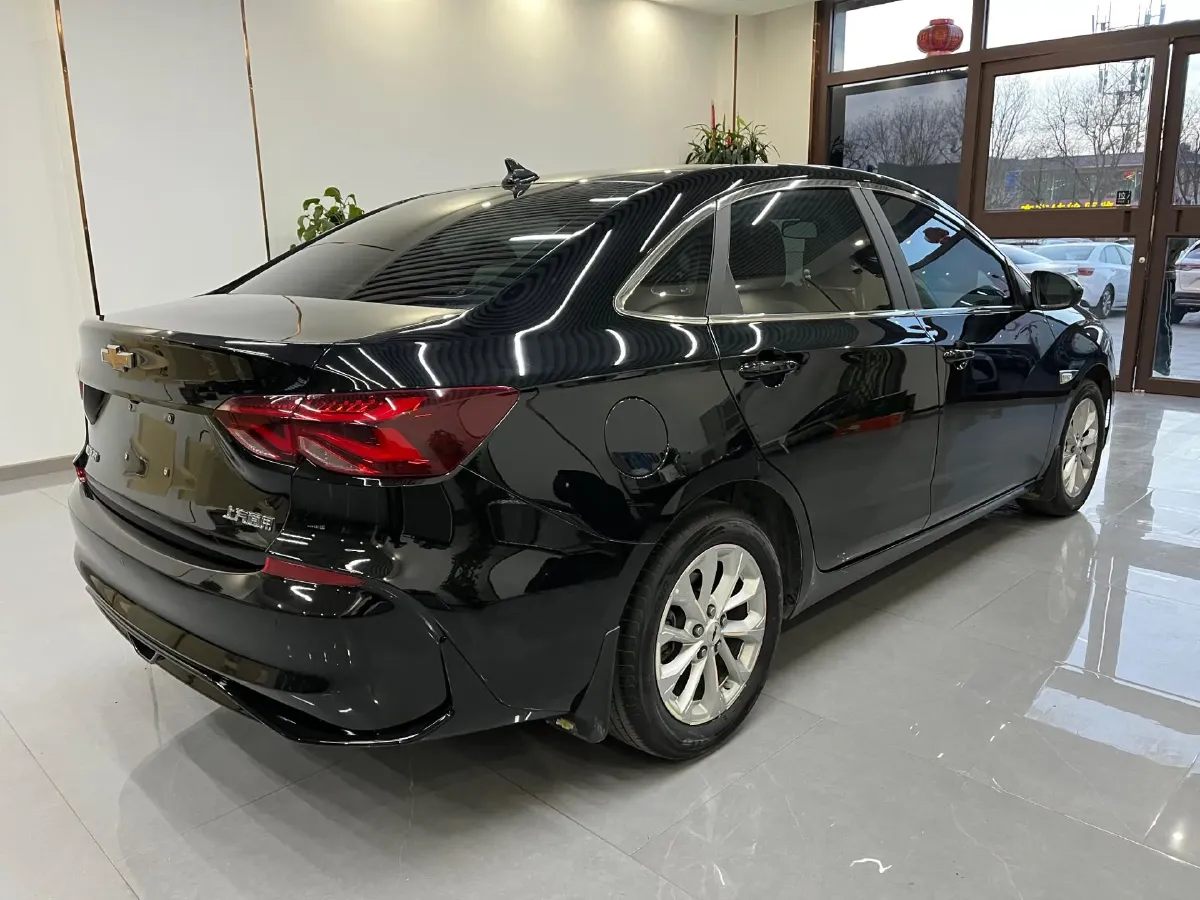 2023 Chevrolet Monza 1.5L 113HP L4 6DCT,autocango,china used car exporter,china ev exporter,chinese used car exporter,chinese used ev exporter