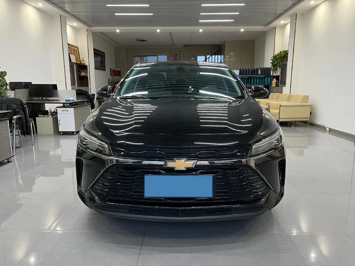2023 Chevrolet Monza 1.5L 113HP L4 6DCT,autocango,china used car exporter,china ev exporter,chinese used car exporter,chinese used ev exporter