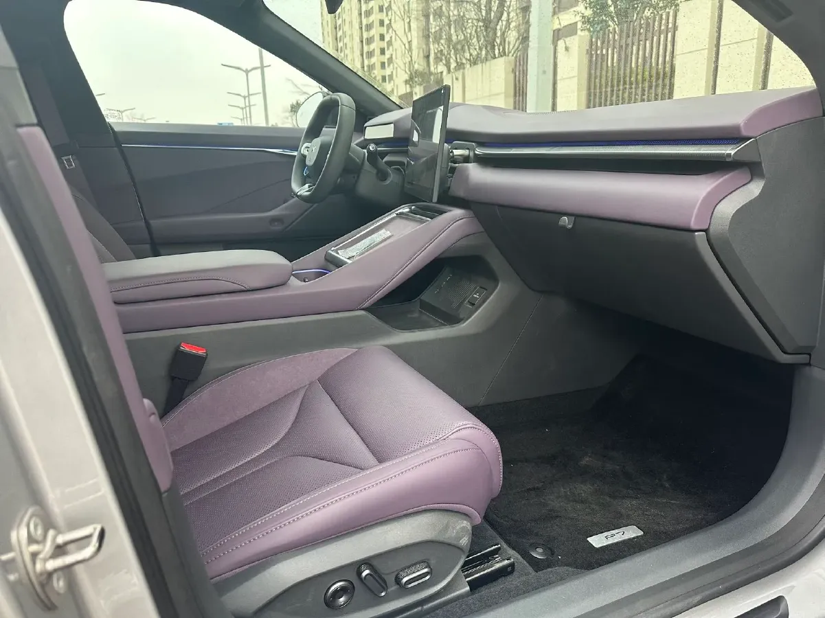 2025 Xpeng P7 BEV,autocango,china used car exporter,china ev exporter,chinese used car exporter,chinese used ev exporter